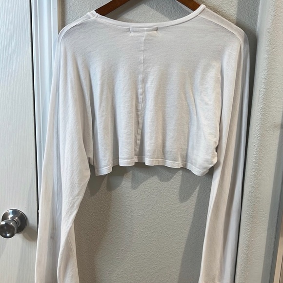 SOLD Urban outfitters cropped top - Picture 4 of 4